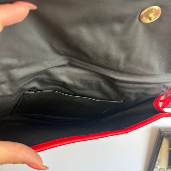 Vintage 1960s/70s Red Woven Shoulder Bag - Picture 8 of 9